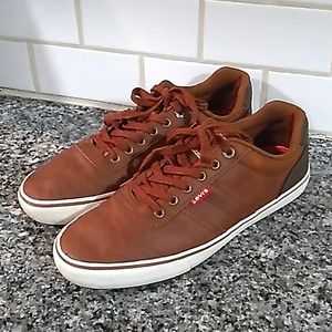 Levi's Men's Brown Sneakers. Size 10